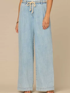 "Ab"leisure Skyrise Rope Belt Pleated Petite Wide Leg Jeans