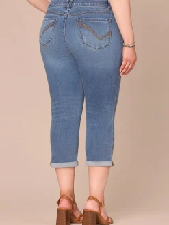 "Ab"solution High Rise Rope Embroidered Plus Size Modern Capri Jeans
