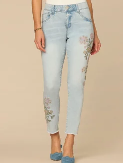 “Ab”solution® High Rise Seamless Embroidered Petite Ankle Skimmer Jean
