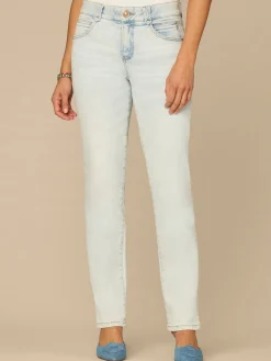 “Ab”solution® Mid-Rise Booty Lift Petite Straight Leg Jeans