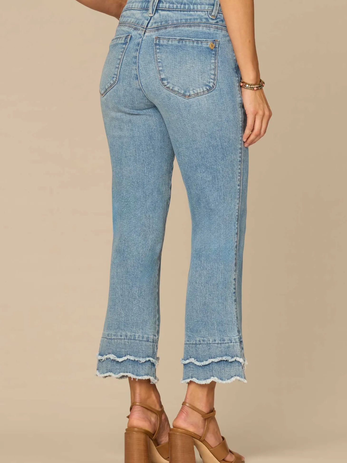 "Ab"solution® Mid-Rise Double Layered Scallop Fray Hem Kick Flare Jean