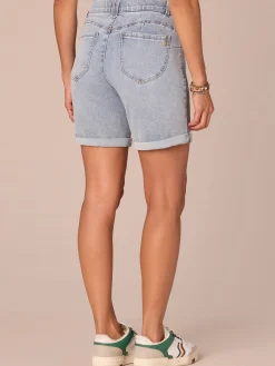 "Ab"solution Mid-Rise 6-Inch Inseam Petite Shorts with Roll Cuff