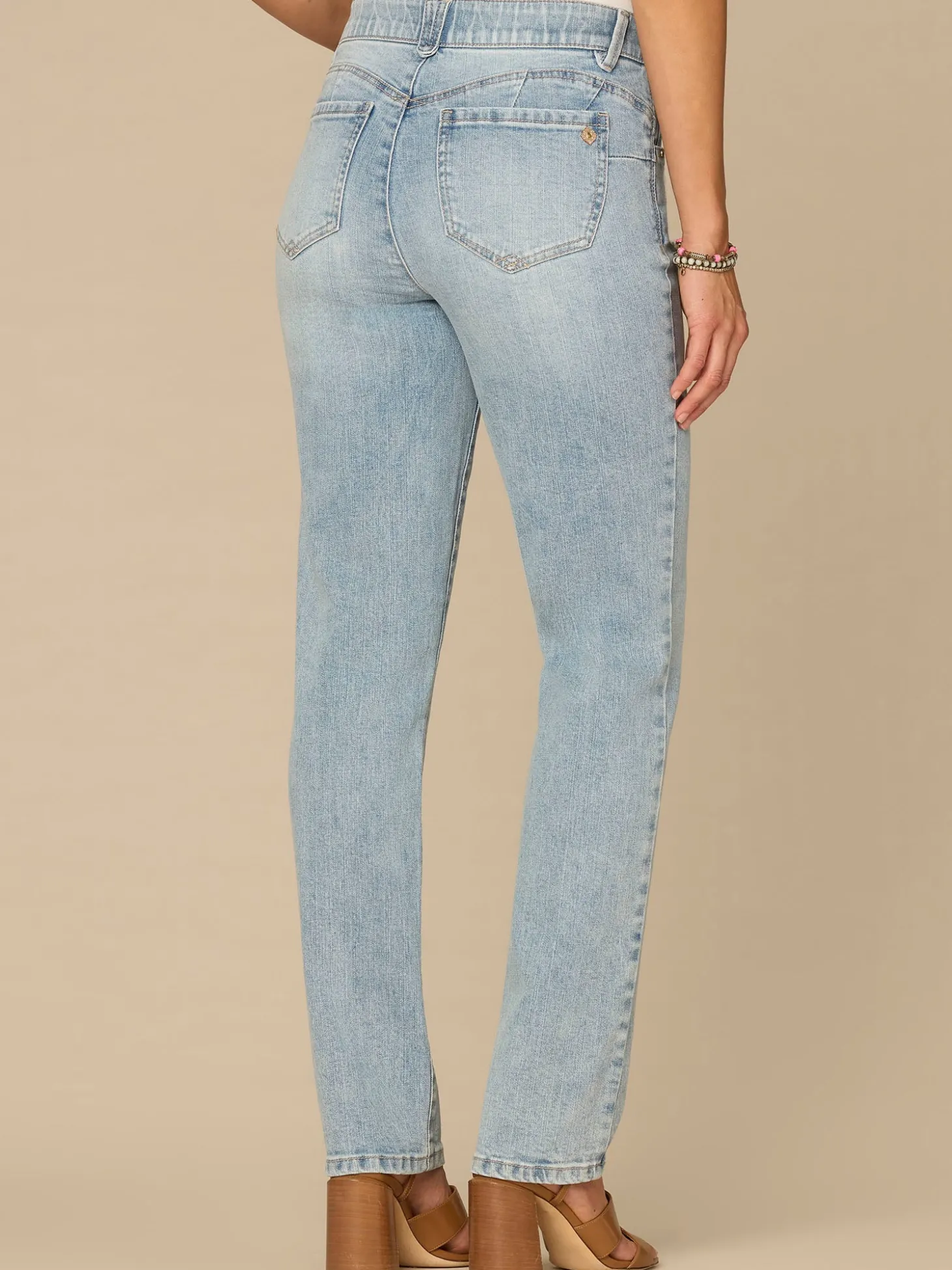 “Ab”solution® Mid-Rise Light Blue Booty Lift Straight Leg Jeans