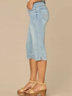 “Ab”solution® Mid-Rise Side Slit Skimmer Jeans with 3D Bow Embroidery