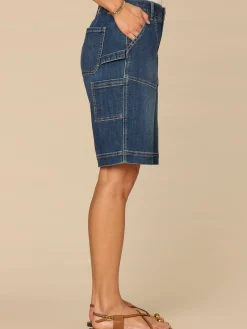 “Ab”solution® Skyrise Lemon Embroidered Pocket Petite Bermuda Short
