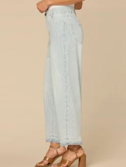 "Ab"solution® Skyrise Release Hem Relaxed Barrel Leg Jeans