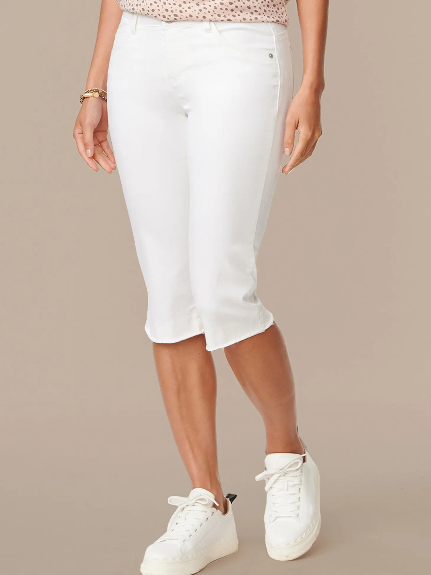 "Ab"solution® White Skimmer Capri