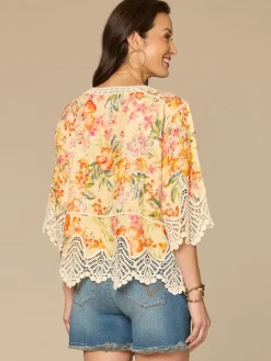 Below Elbow Sleeve V-Notch Neck Scallop Peplum Hem Peplum Petite Woven Top
