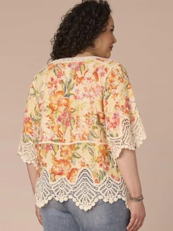 Below Elbow Sleeve V-Notch Neck Scallop Peplum Hem Plus Size Woven Top
