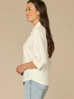 Below Elbow V-Neck Snap Front Woven Shirt with Scallop Edge Detail