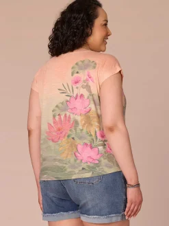 Extended Cap Sleeve Scoop Neck Knot Hem Printed Plus Size Knit Top