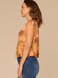 Extended Shoulder Sleeve Boat Neck Printed Bubble Hem Knit Top