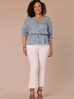Lantern Sleeve V-Neck Scallop Printed Lyocell Plus Size Woven Top