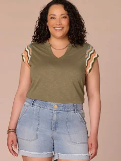 Multi Color Crochet Cap Sleeve Notched V-Neck Plus Size Knit Top