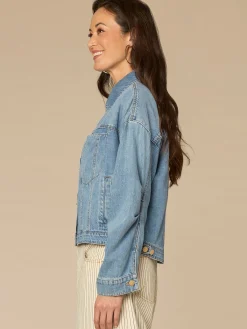 Oversized Barrel Sleeve Welt Pocket Hi-Low Hem Petite Denim Jacket