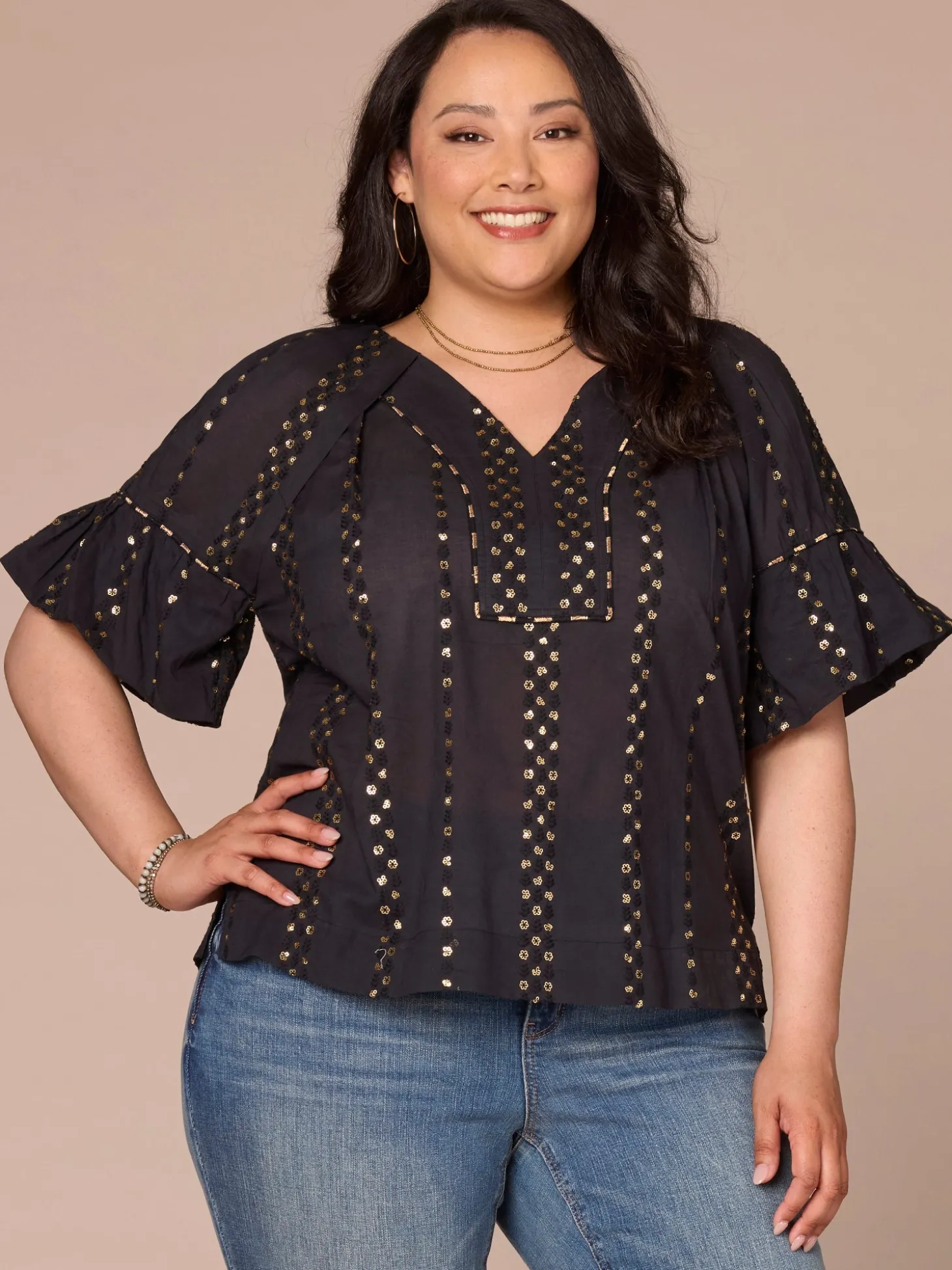 Short Banded Bubble Sleeve V-Neck Plus Size Woven Top with Embroidery
