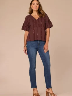 Short Bubble Sleeve Spliced V-Neck Embroidered Woven Top