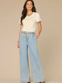 Short Ruffle Sleeve Crew Neck Floral Embroidered Petite Knit Top