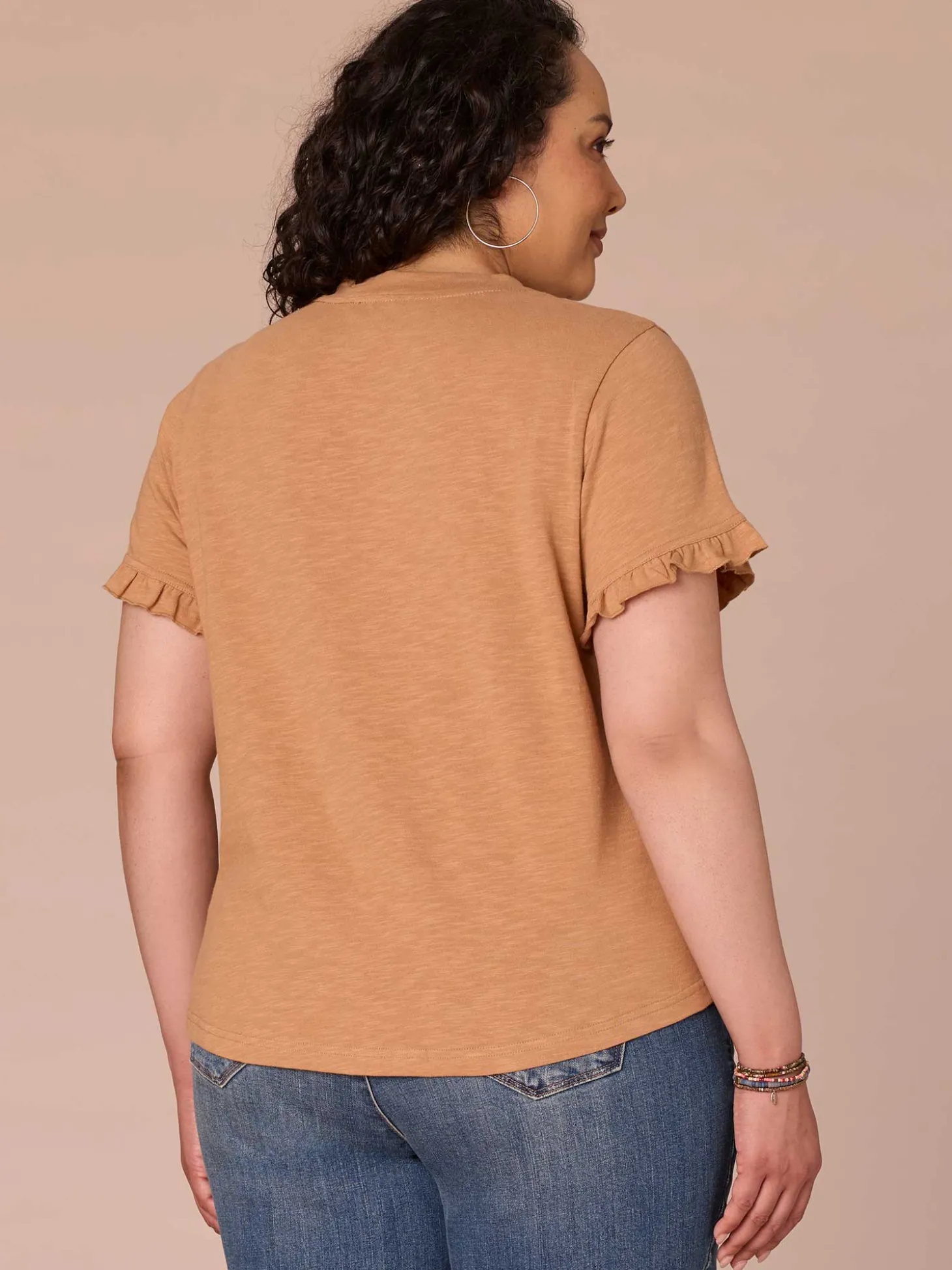 Short Sleeve Crew Neck Floral Embroidered Plus Size Knit Top