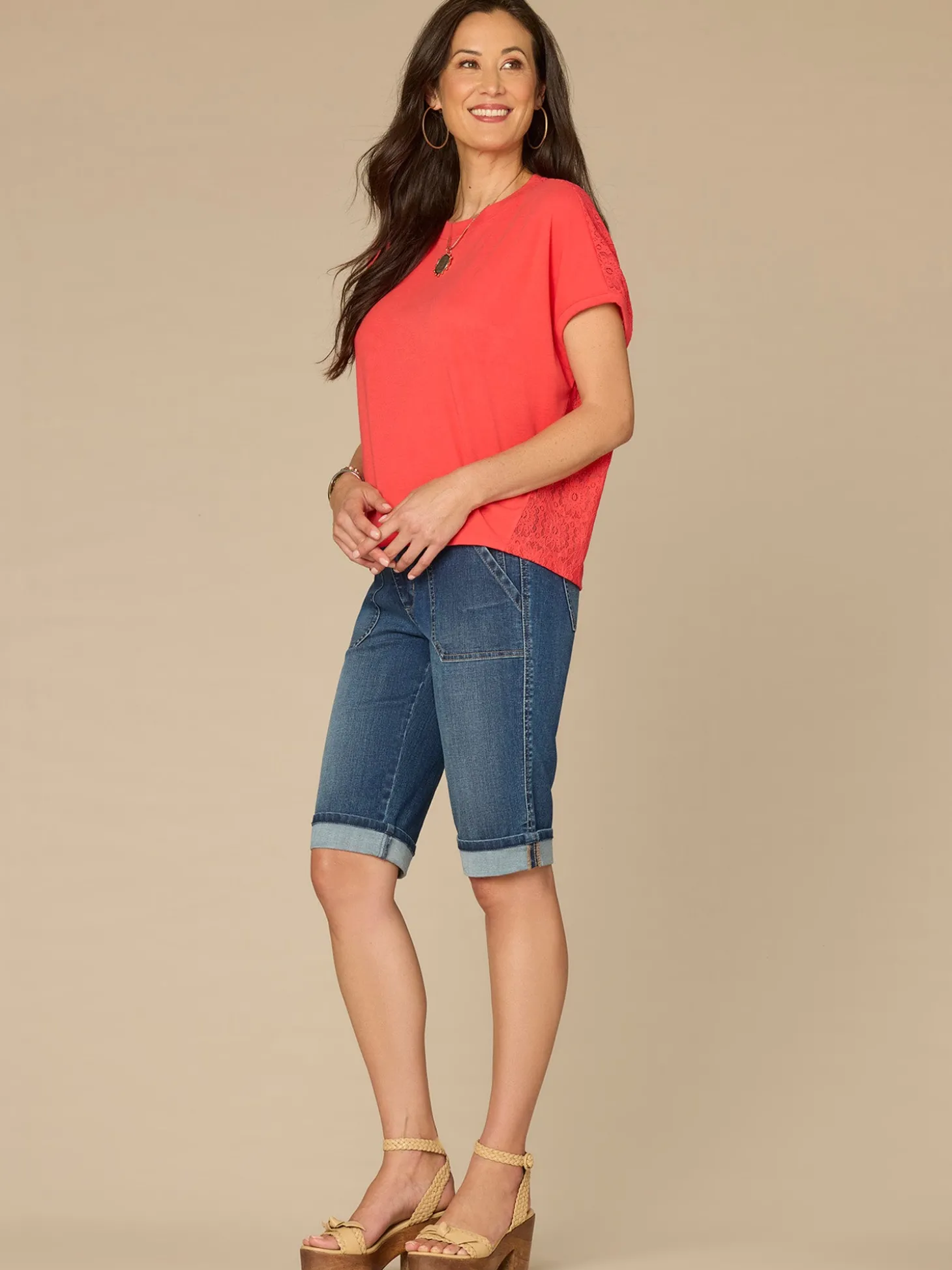 Short Sleeve Scoop Neck Hi-Low Hem Mixed Media Knit Top with Lace Back