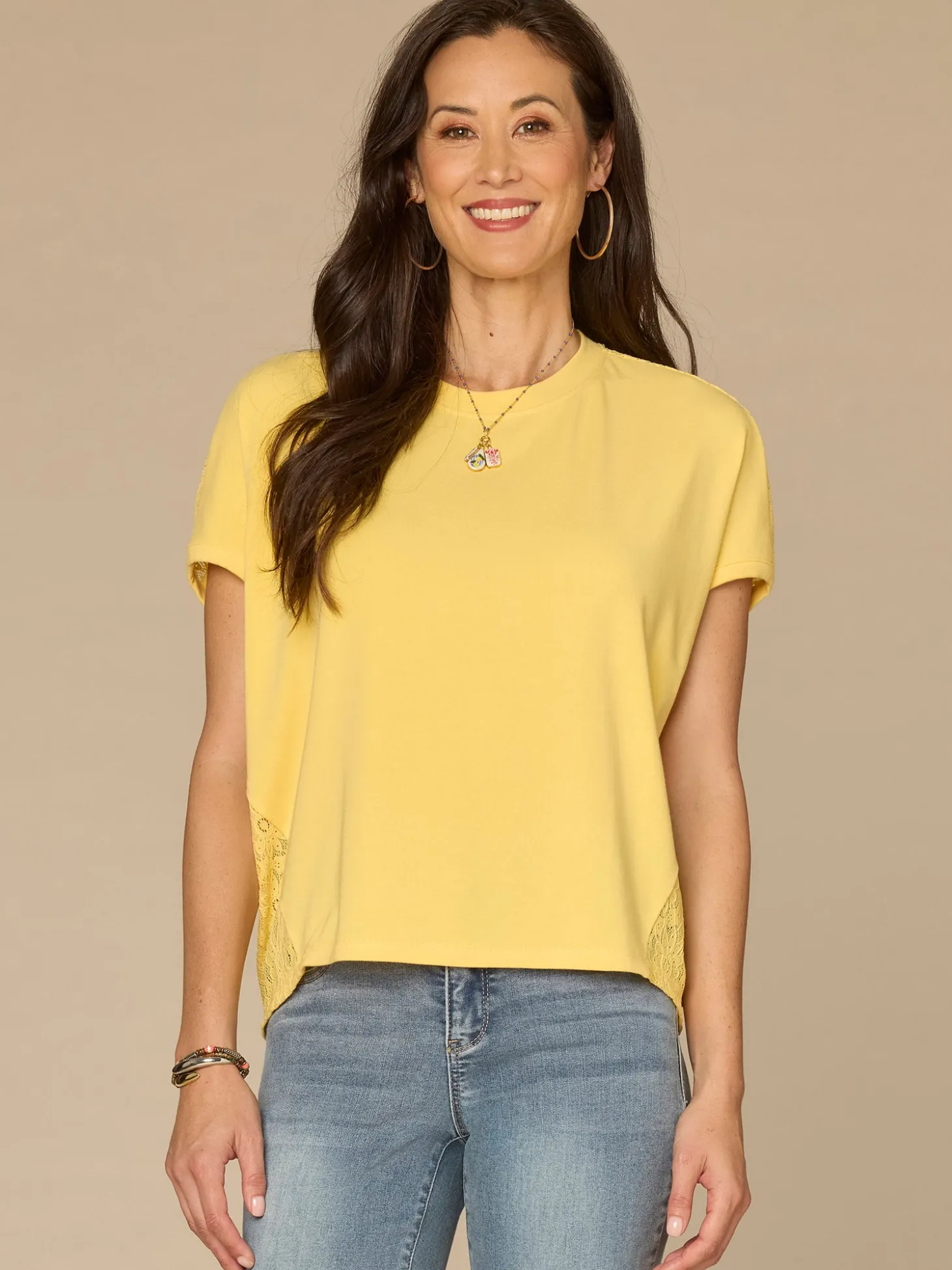 Short Sleeve Scoop Neck Hi-Low Hem Mixed Media Knit Top with Lace Back
