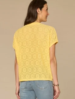 Short Sleeve Scoop Neck Hi-Low Hem Mixed Media Knit Top with Lace Back