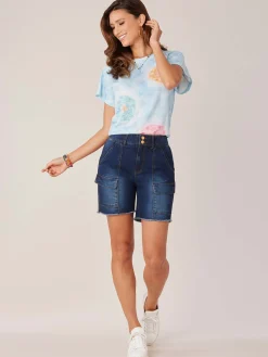 Short Sleeve Scoop Neck Placement Print Petite Knit Boyfriend Tee