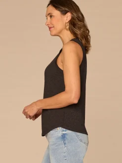 Sleeveless Sweetheart Neck Shell Tuck Embroidered Knit Tank Top