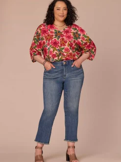 Three Quarter Kimono Sleeve V-Neck Floral Print Plus Size Woven Top