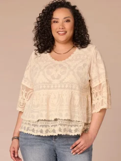 Three Quarter Sleeve Scoop Neck Peplum Plus Size Woven Top